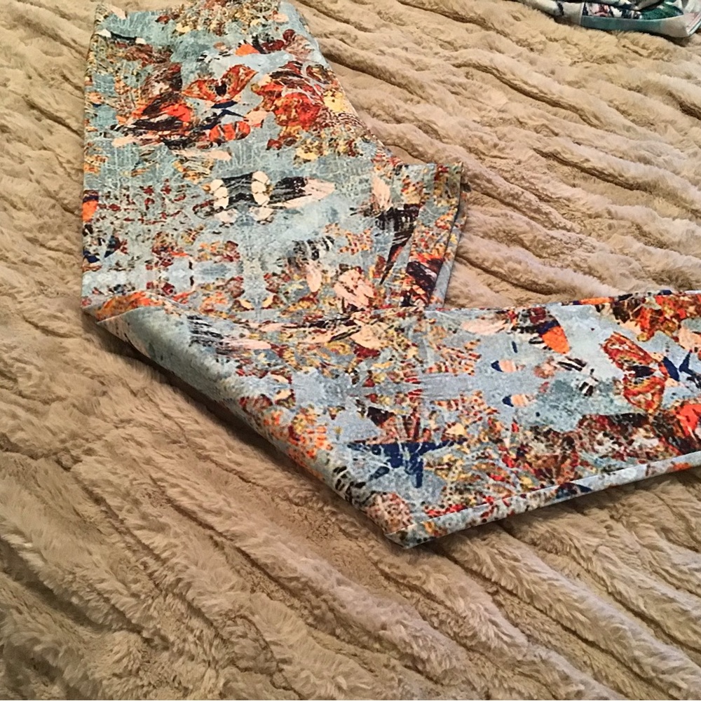 Soft surrounding Leggins